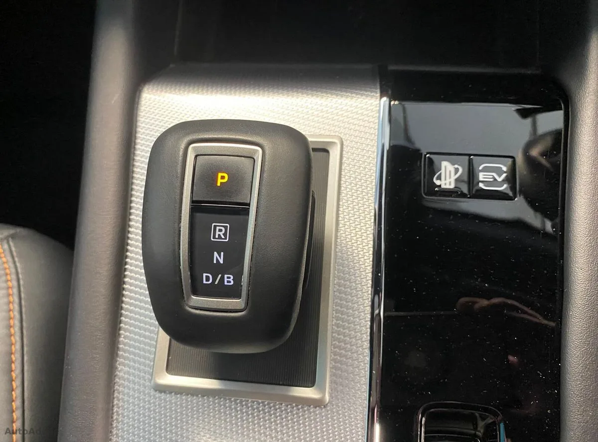 2022 Mitsubishi Outlander – photo 18