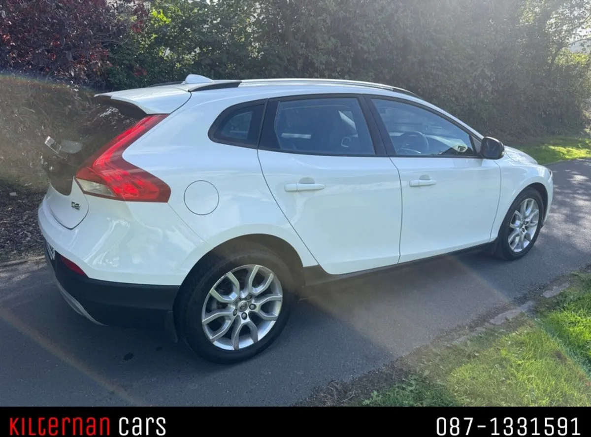 2017 Volvo V40 – photo 3