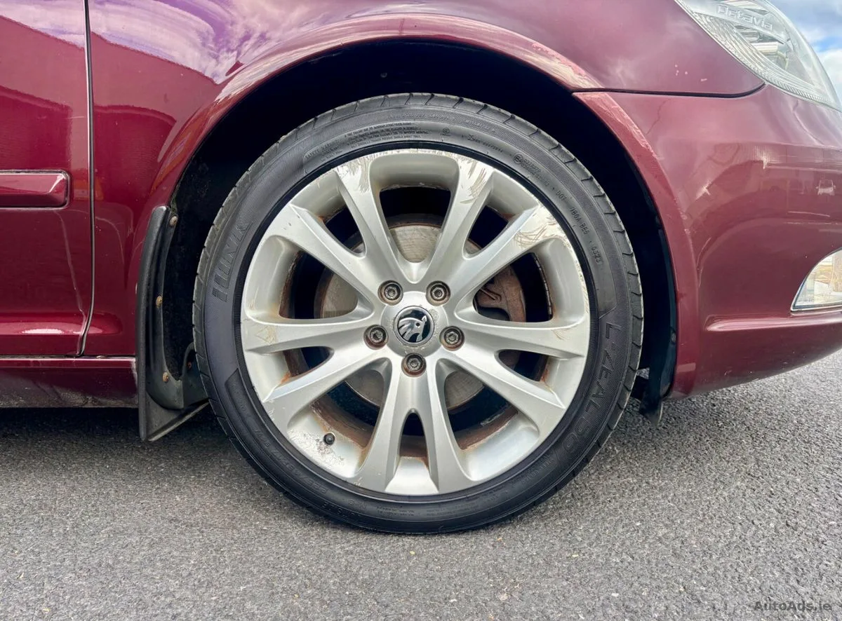 2011 Skoda Octavia – photo 10