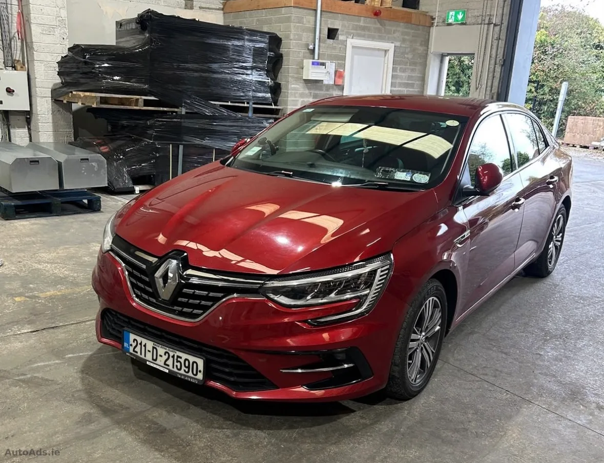 2021 Renault Megane – photo 2