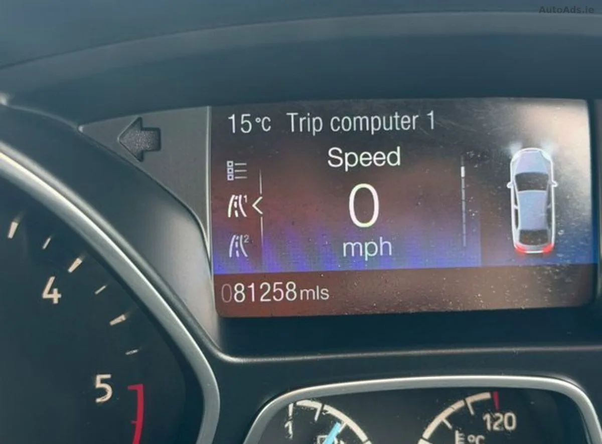 2017 Ford Focus – photo 16