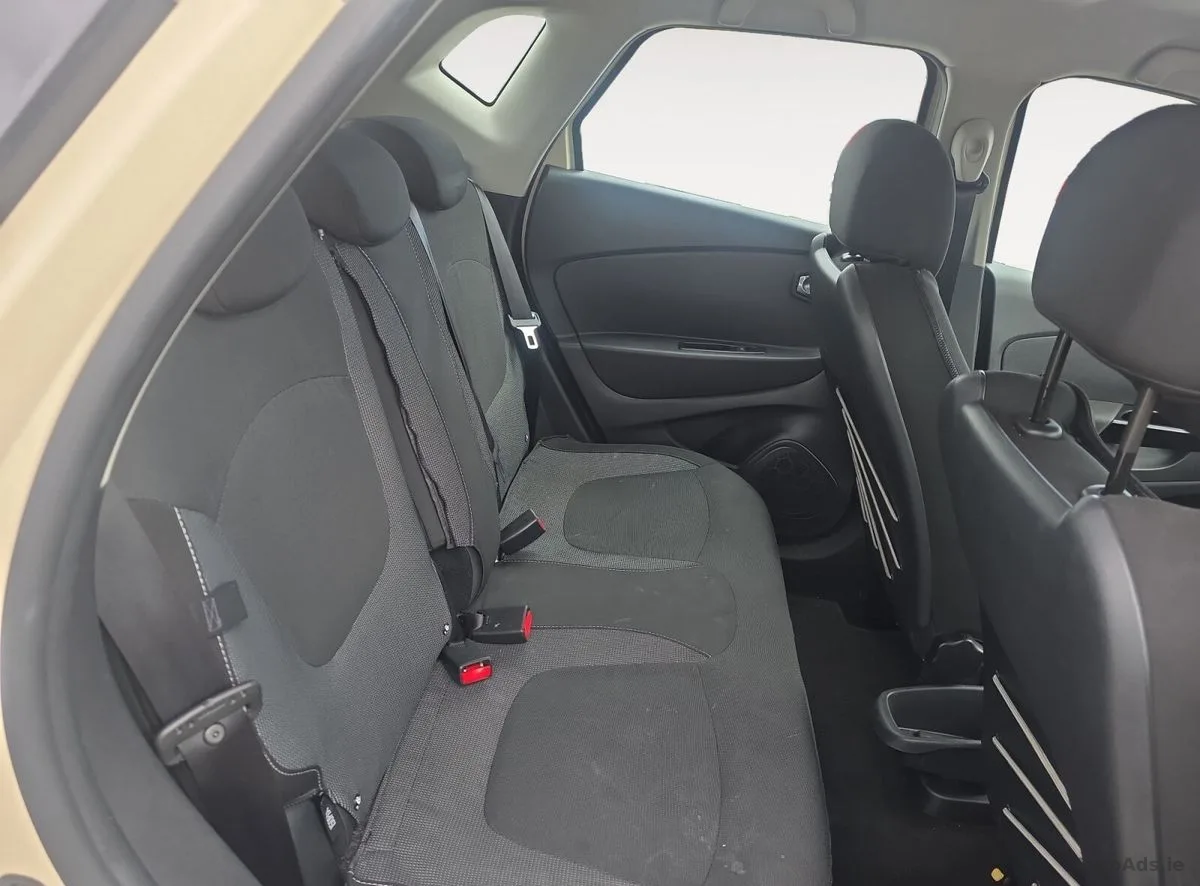 2017 Renault Captur – photo 12