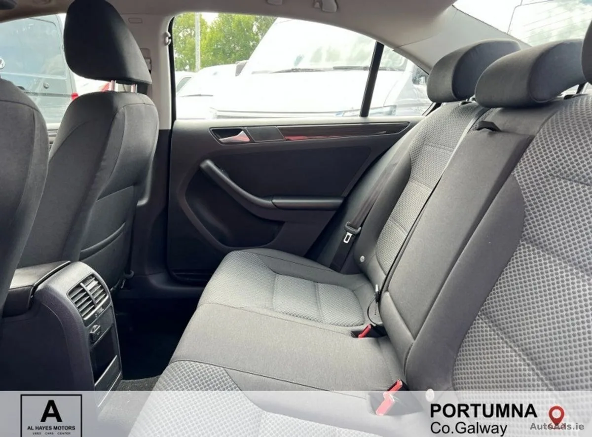 2015 Volkswagen Jetta – photo 5