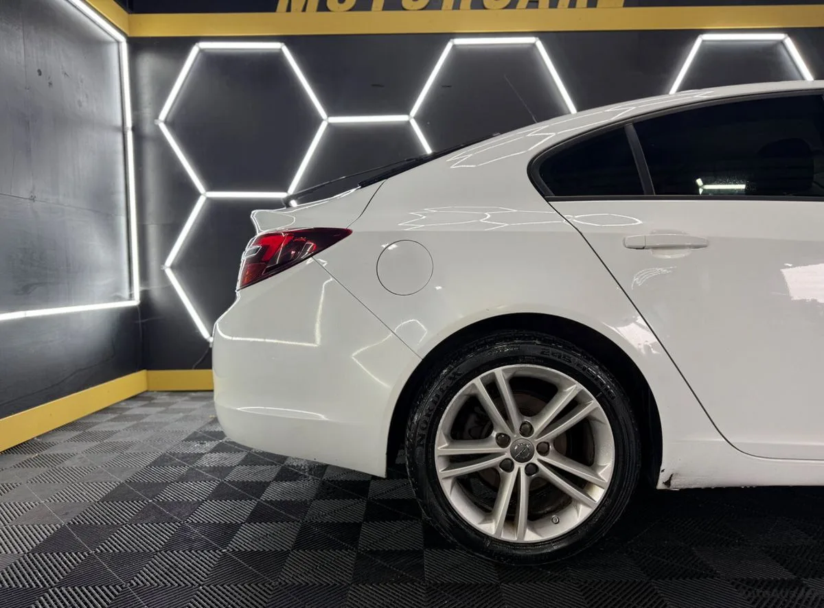 2015 Opel Insignia – photo 6