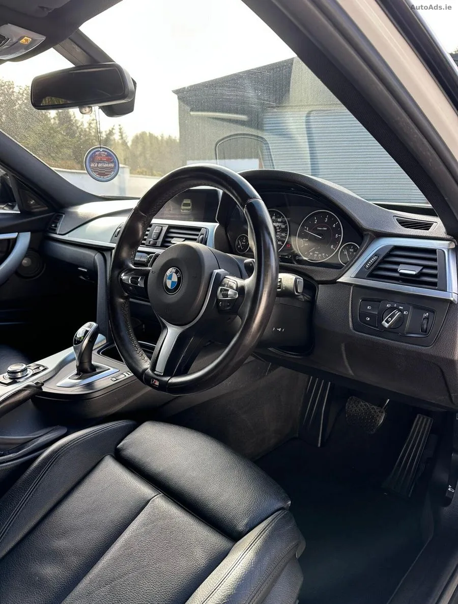 2017 BMW 3-Series – photo 14