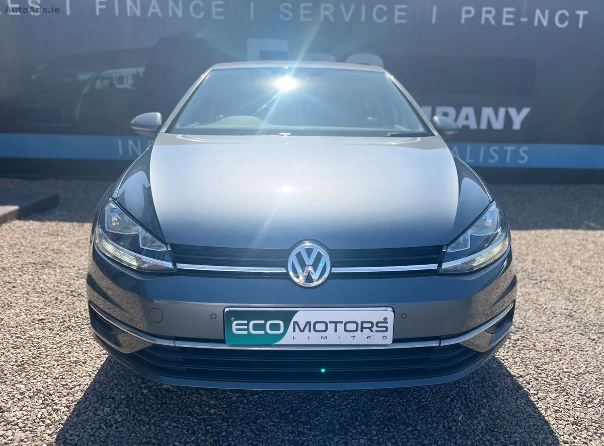 2017 Volkswagen Golf – photo 2