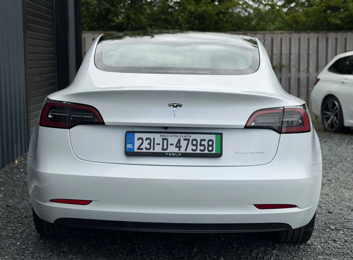 2023 Tesla Model 3 – photo 6