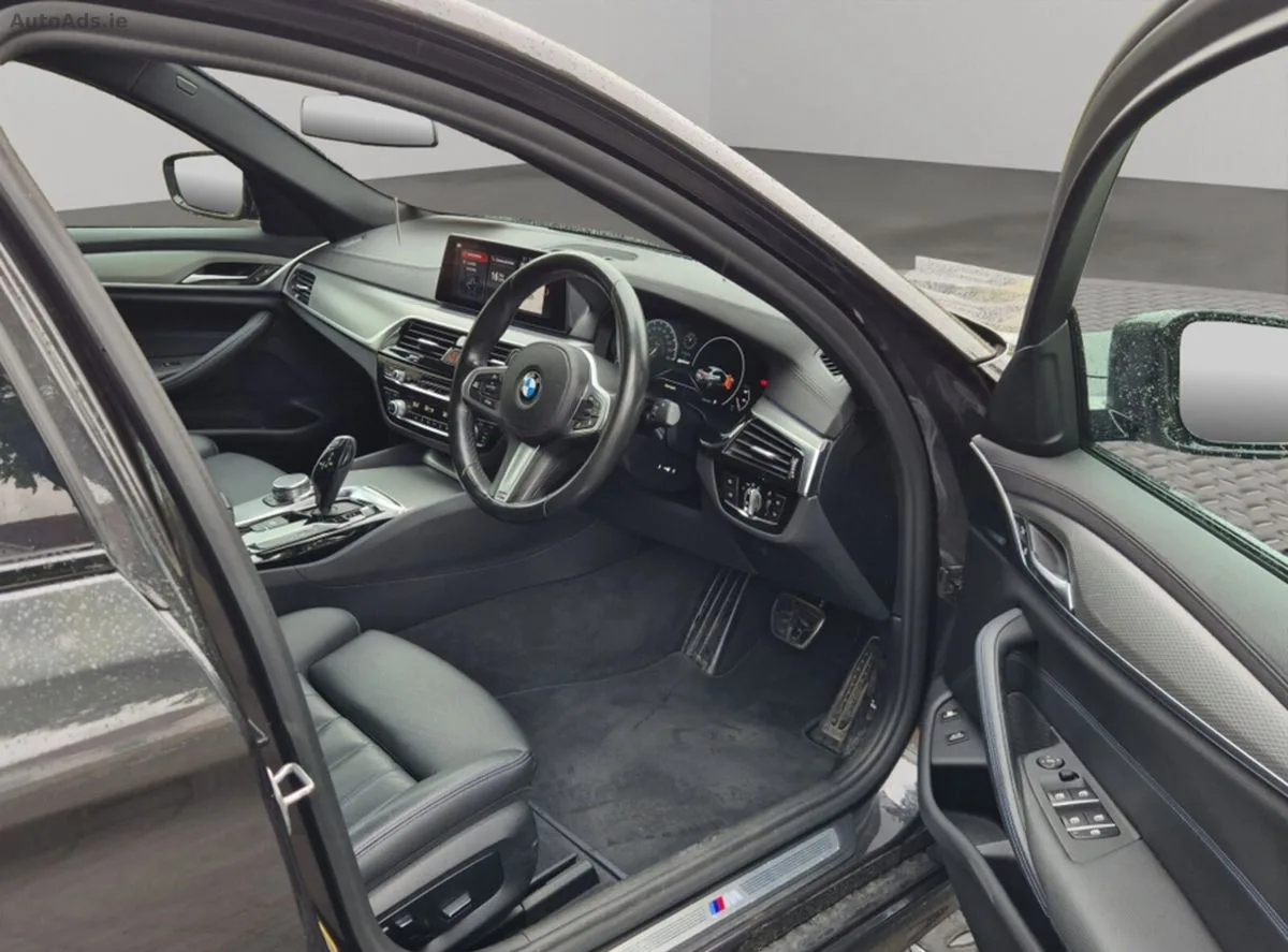 2019 BMW 5-Series – photo 4