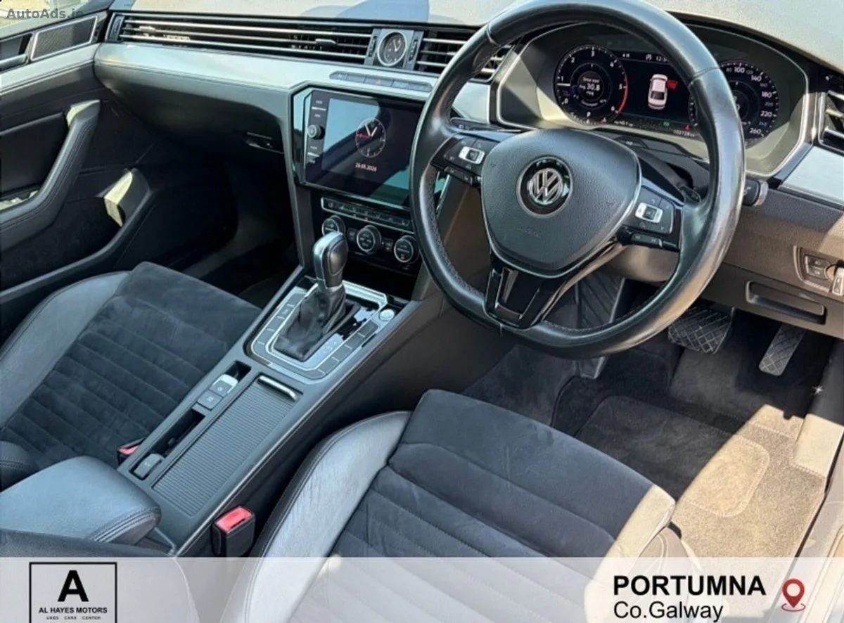 2018 Volkswagen Passat – photo 2