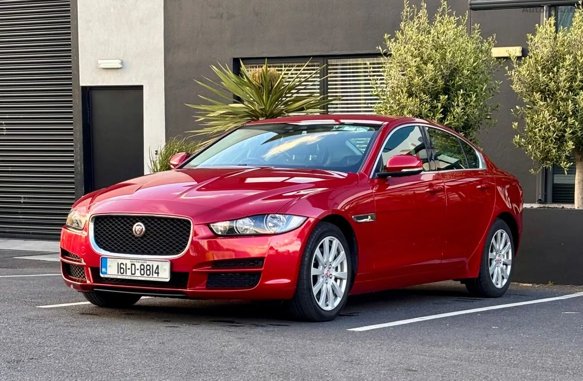 2016 Jaguar XE – photo 3