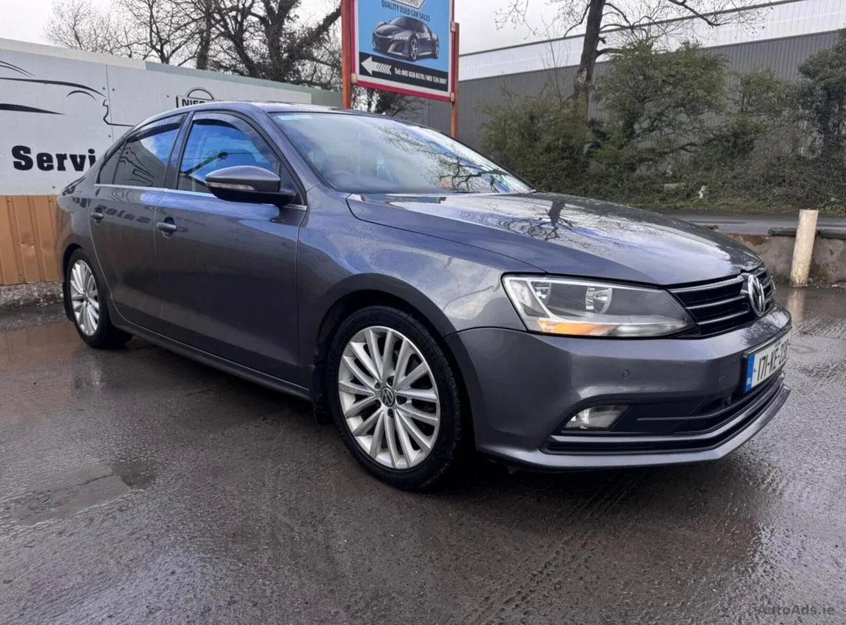 2017 Volkswagen Jetta – photo 4