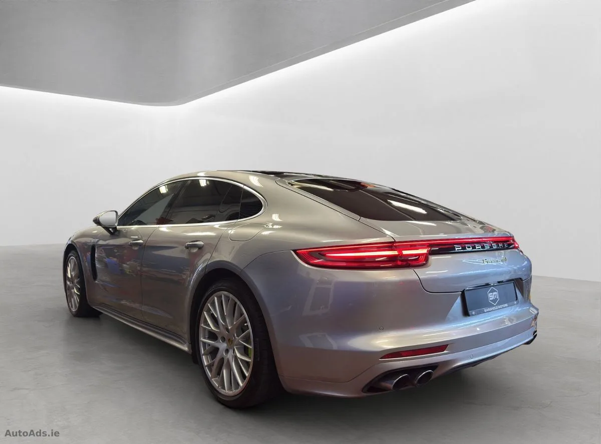 2018 Porsche Panamera – photo 6