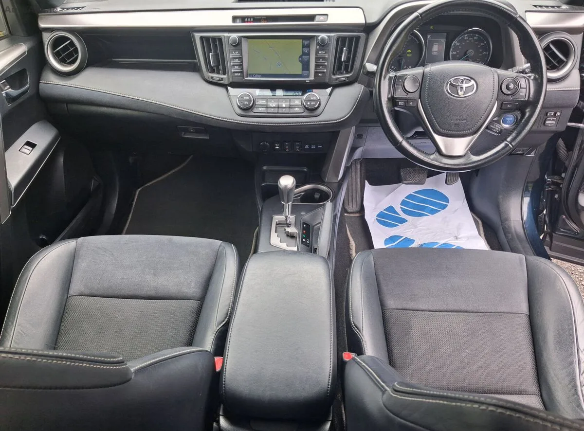 2017 Toyota RAV4 – photo 5