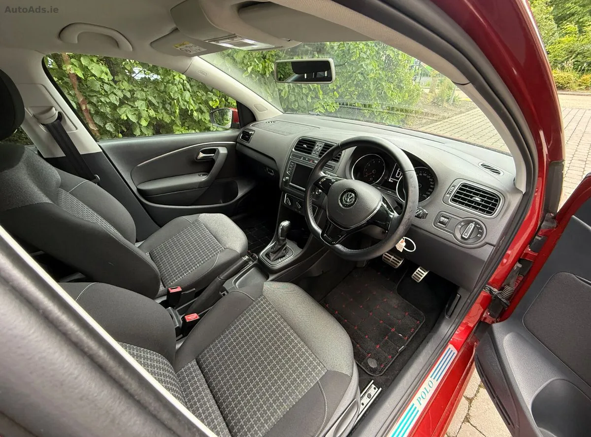 2015 Volkswagen Polo – photo 12