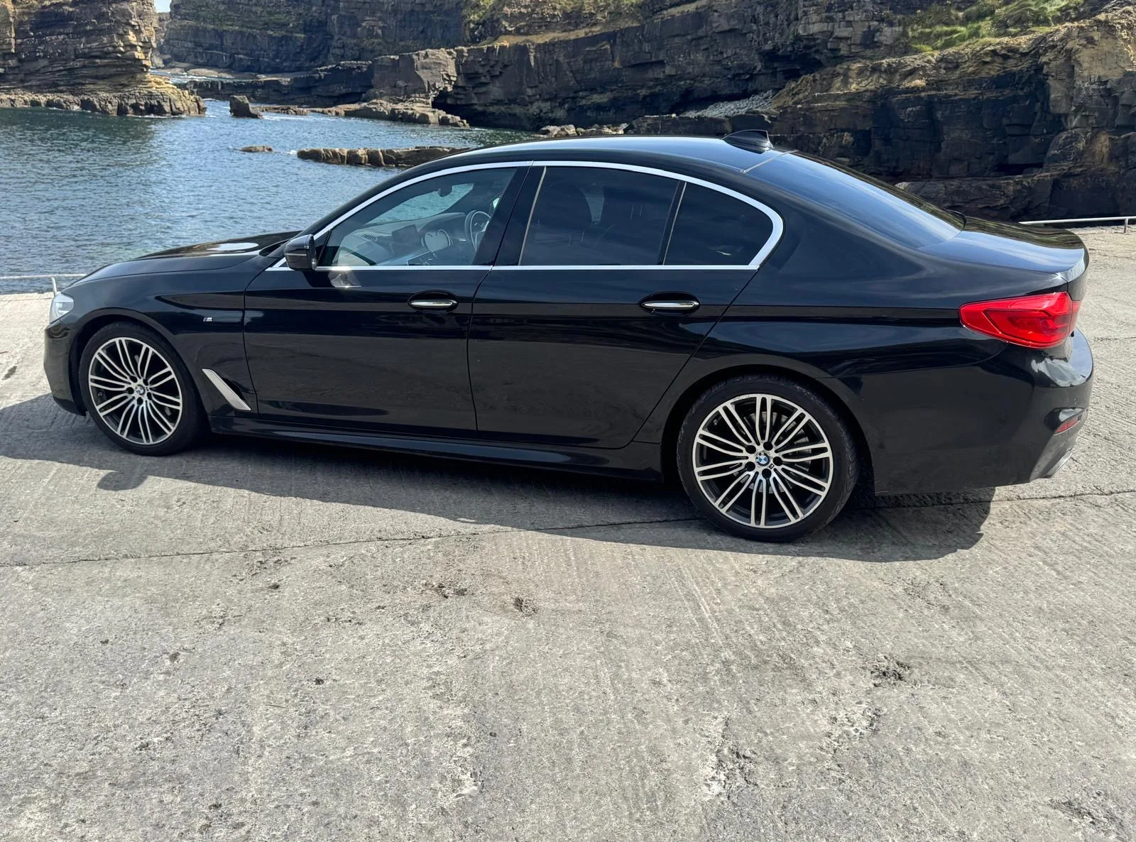 2017 BMW 5 Series – photo 7