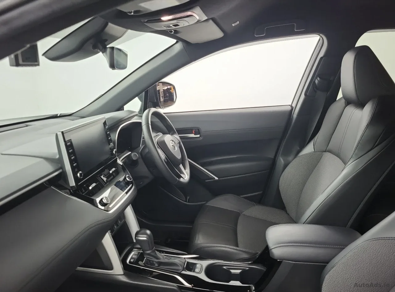 2023 Toyota Corolla Cross – photo 4