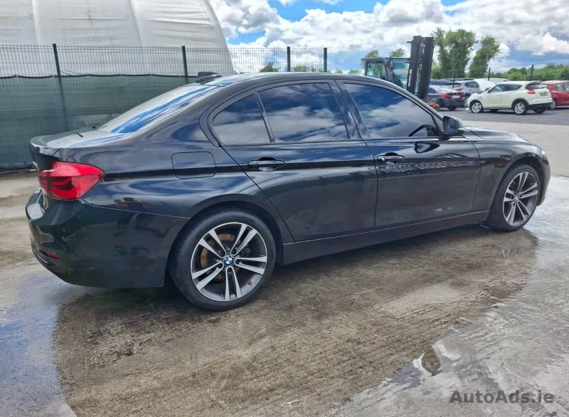 2017 BMW 3 Series – photo 3