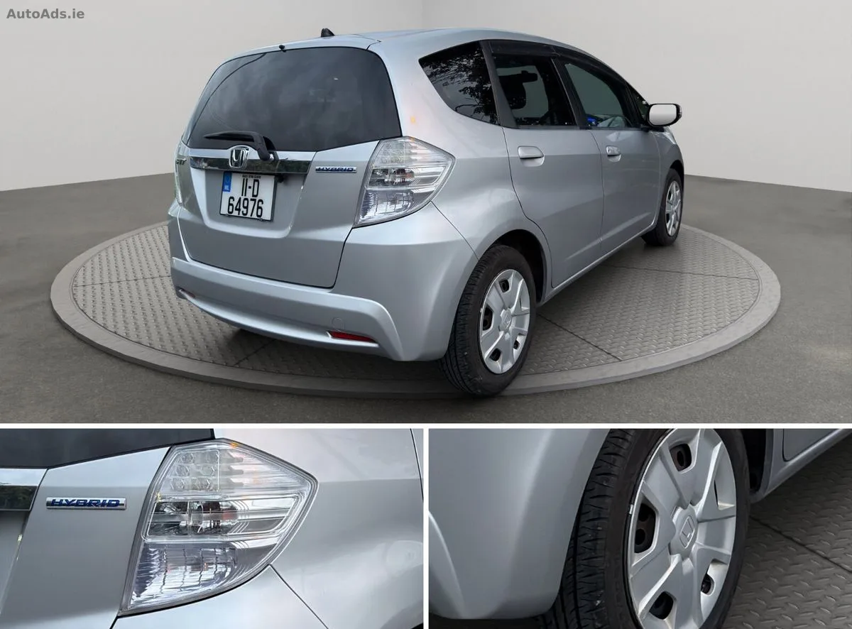 2011 Honda Fit – photo 3