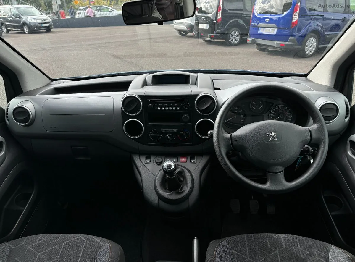 2018 Peugeot Partner – photo 16
