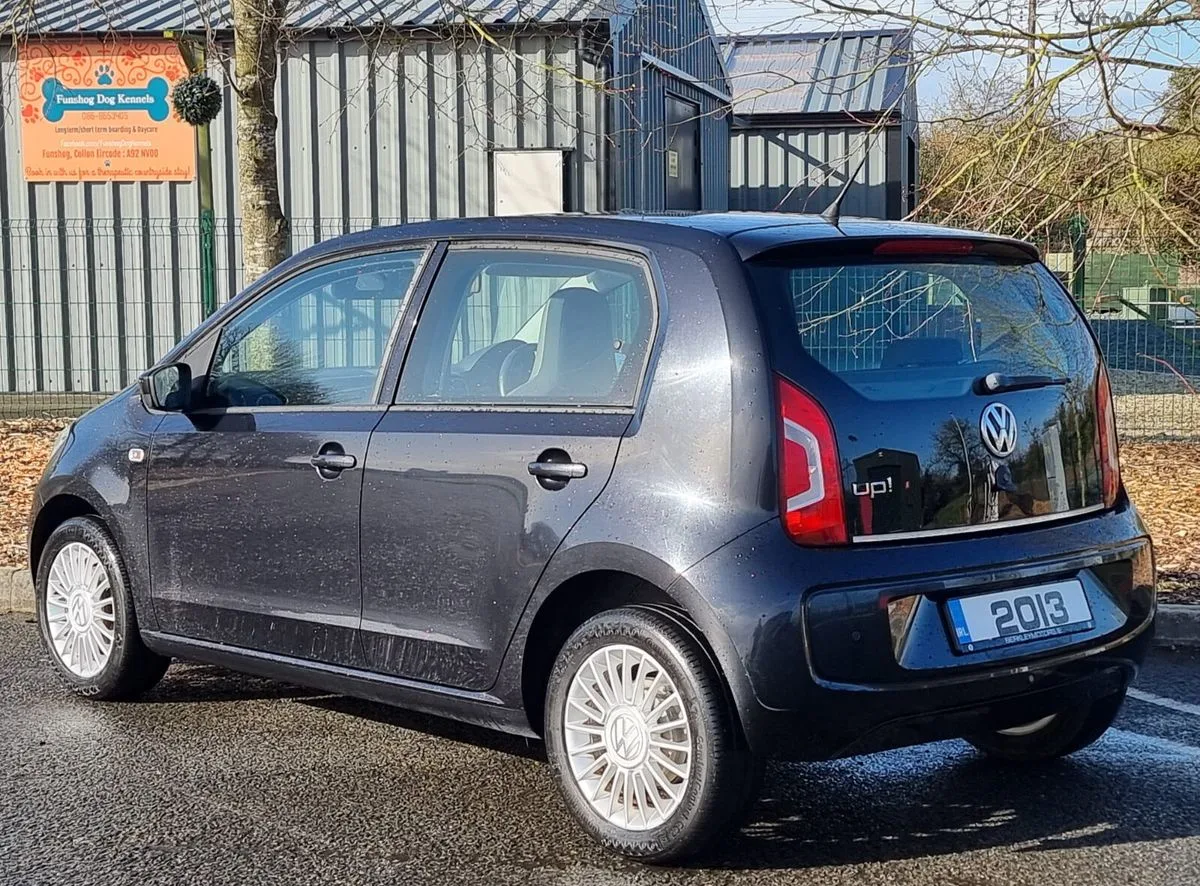 2013 Volkswagen up! – photo 12