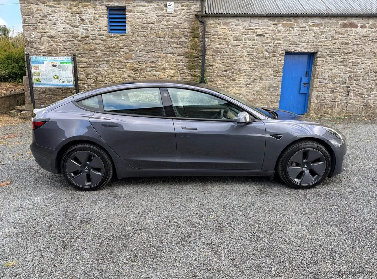 2022 Tesla Model 3 – photo 9