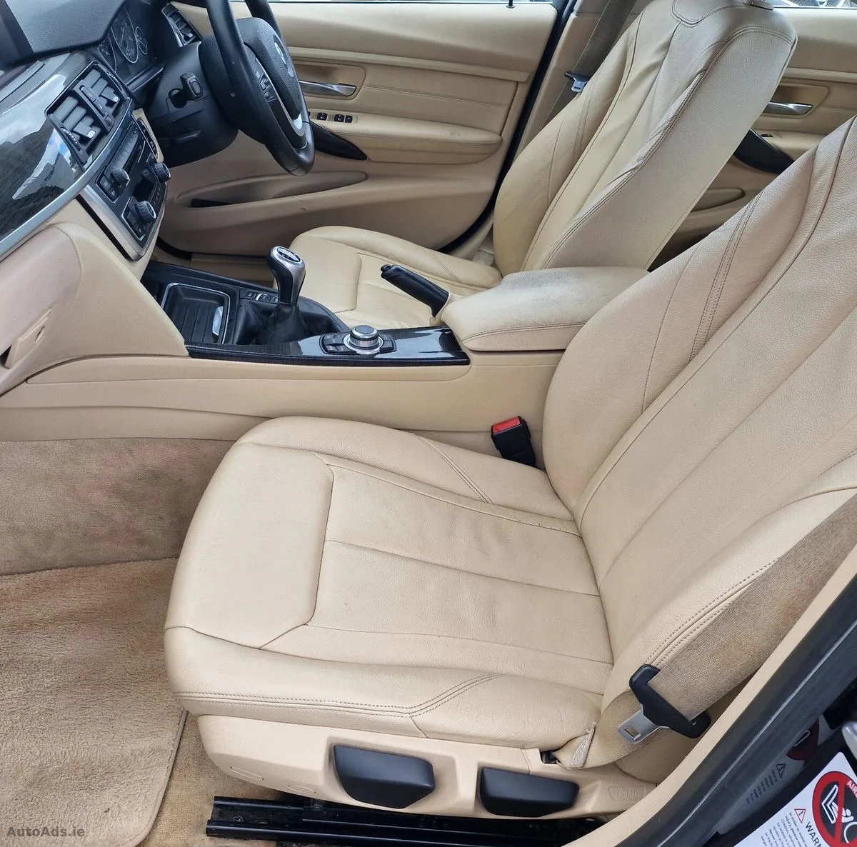 2013 BMW 3-Series – photo 11