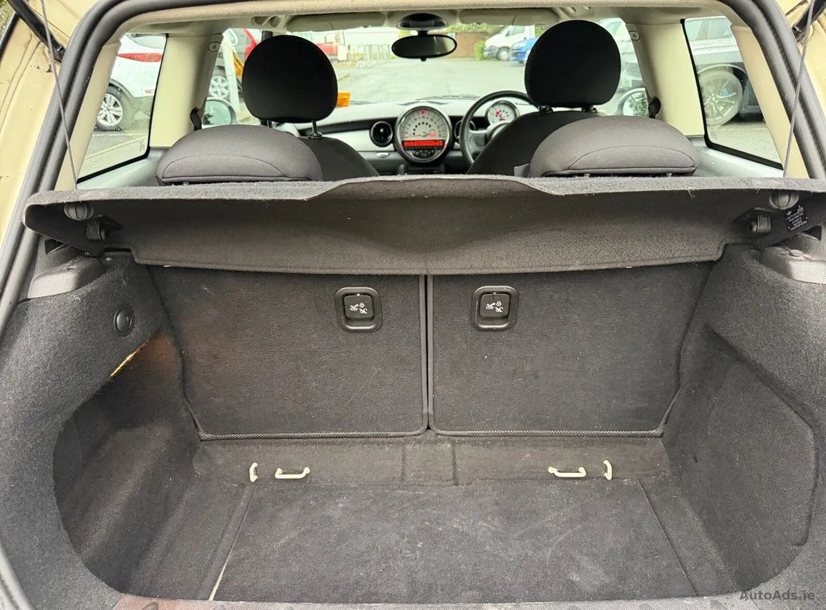 2010 Mini Cooper – photo 15