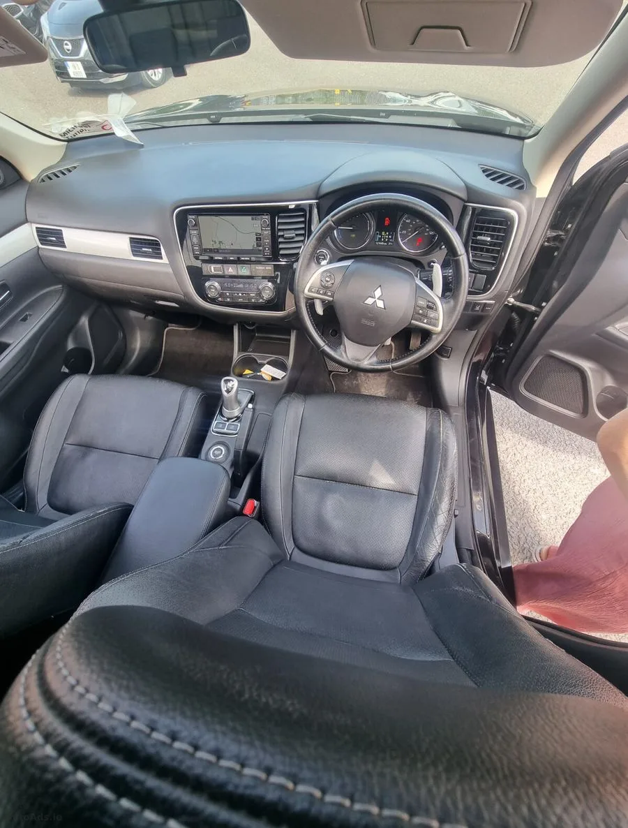 2015 Mitsubishi Outlander – photo 17