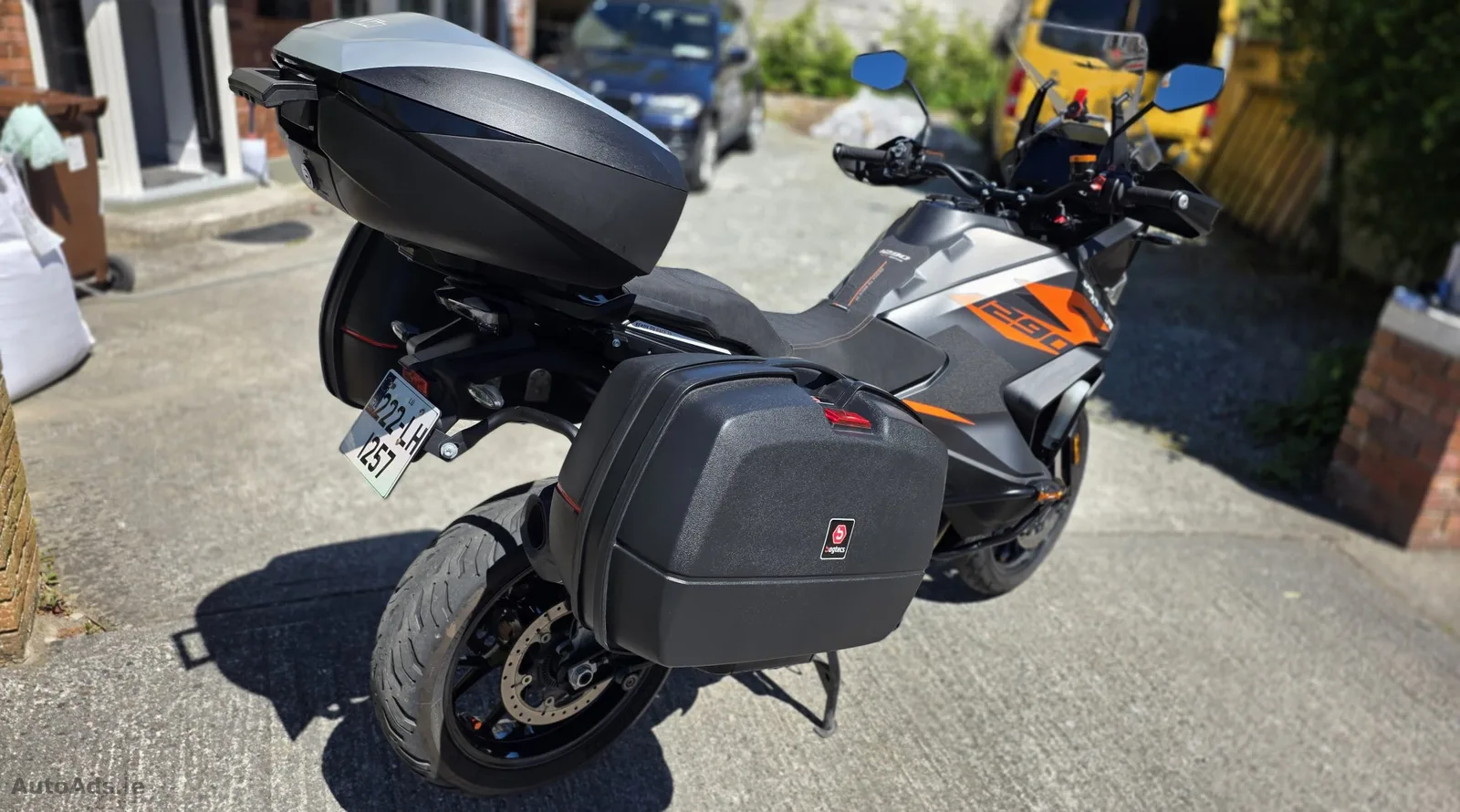 2022 KTM Adventure 1290 – photo 8