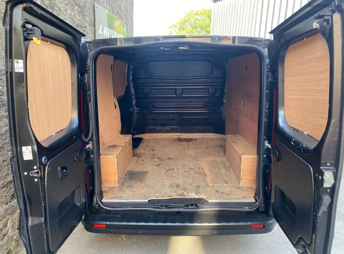 2022 Renault Trafic – photo 8