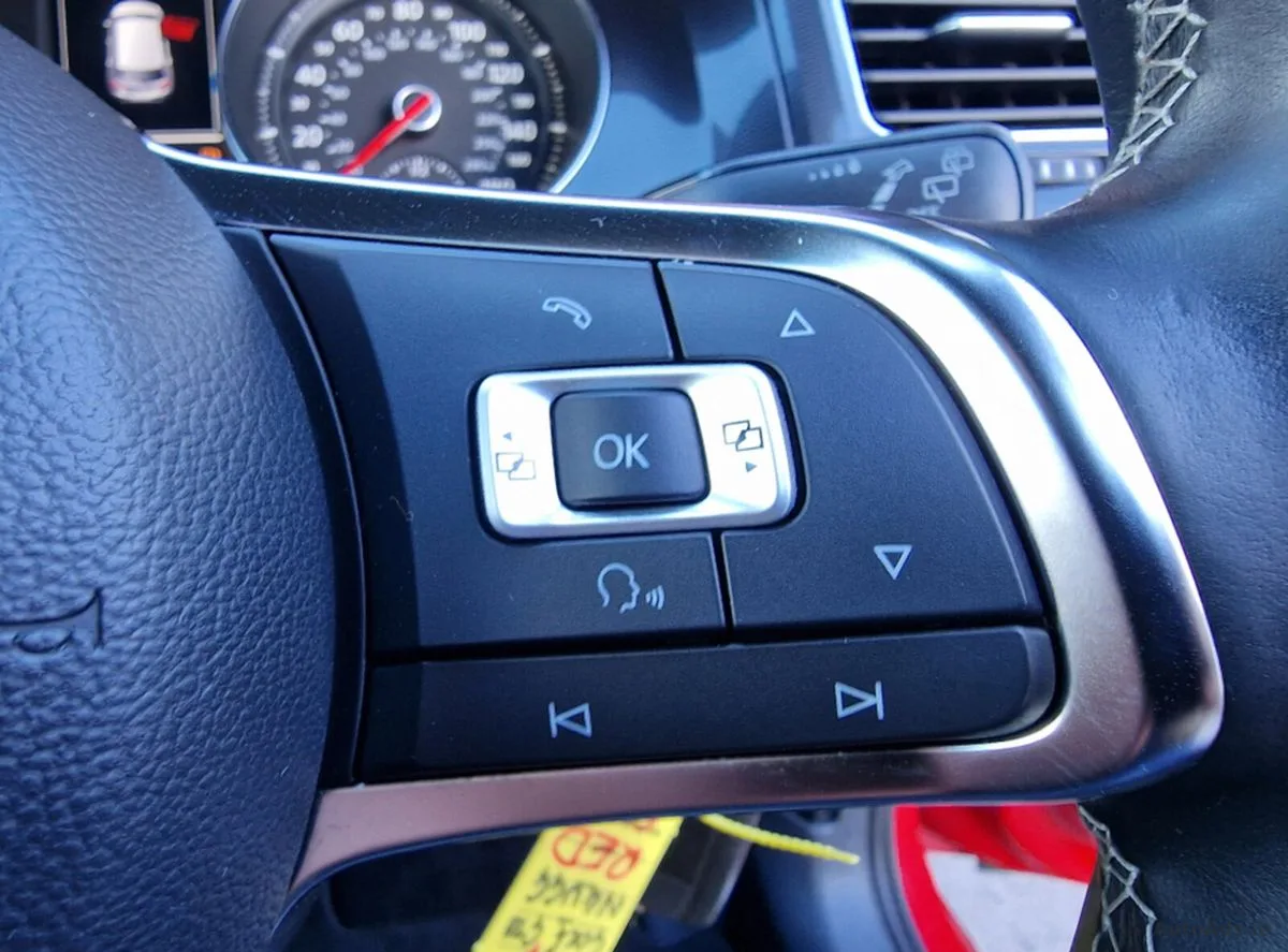 2014 Volkswagen Golf – photo 18