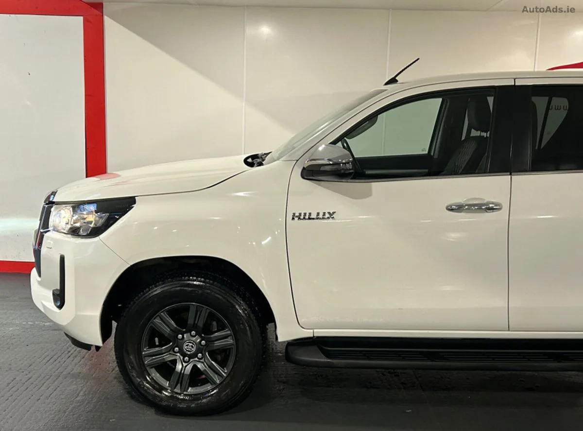 2021 Toyota Hilux – photo 6