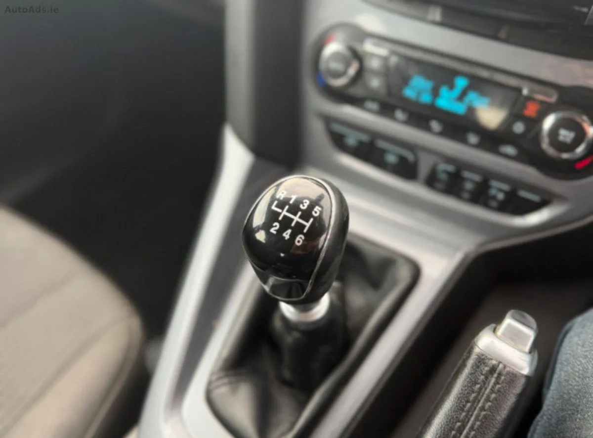 2013 Ford Focus – photo 13