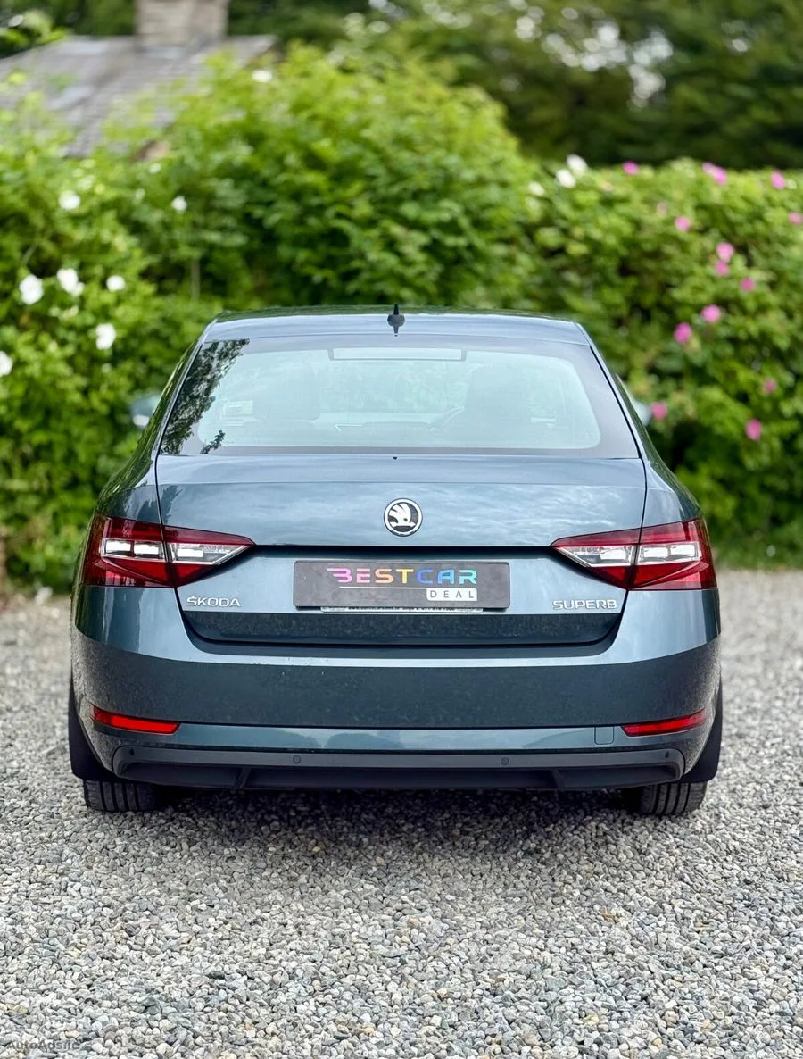 2019 Skoda Superb – photo 12