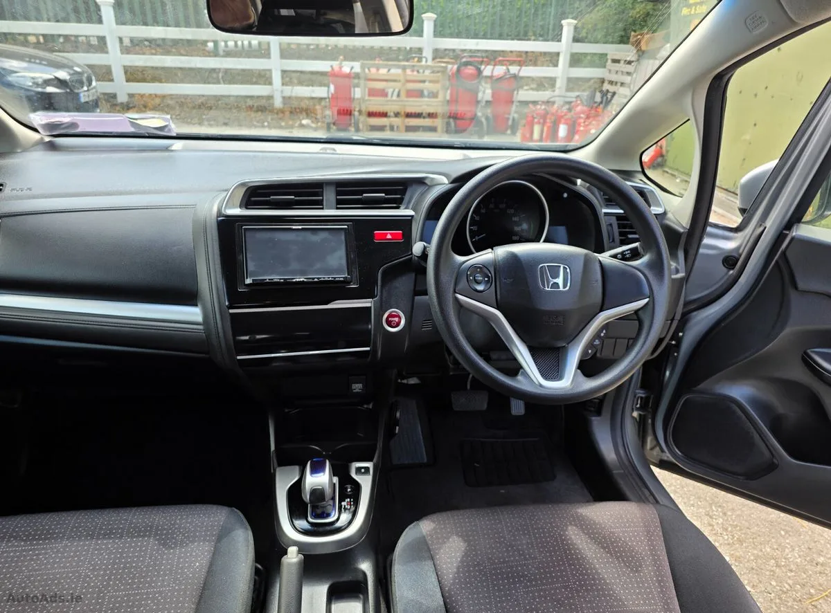 2014 Honda Fit – photo 10