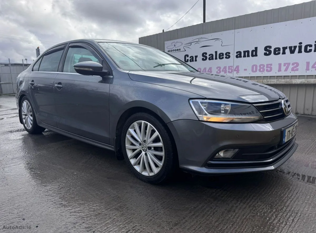 2017 Volkswagen Jetta – photo 3