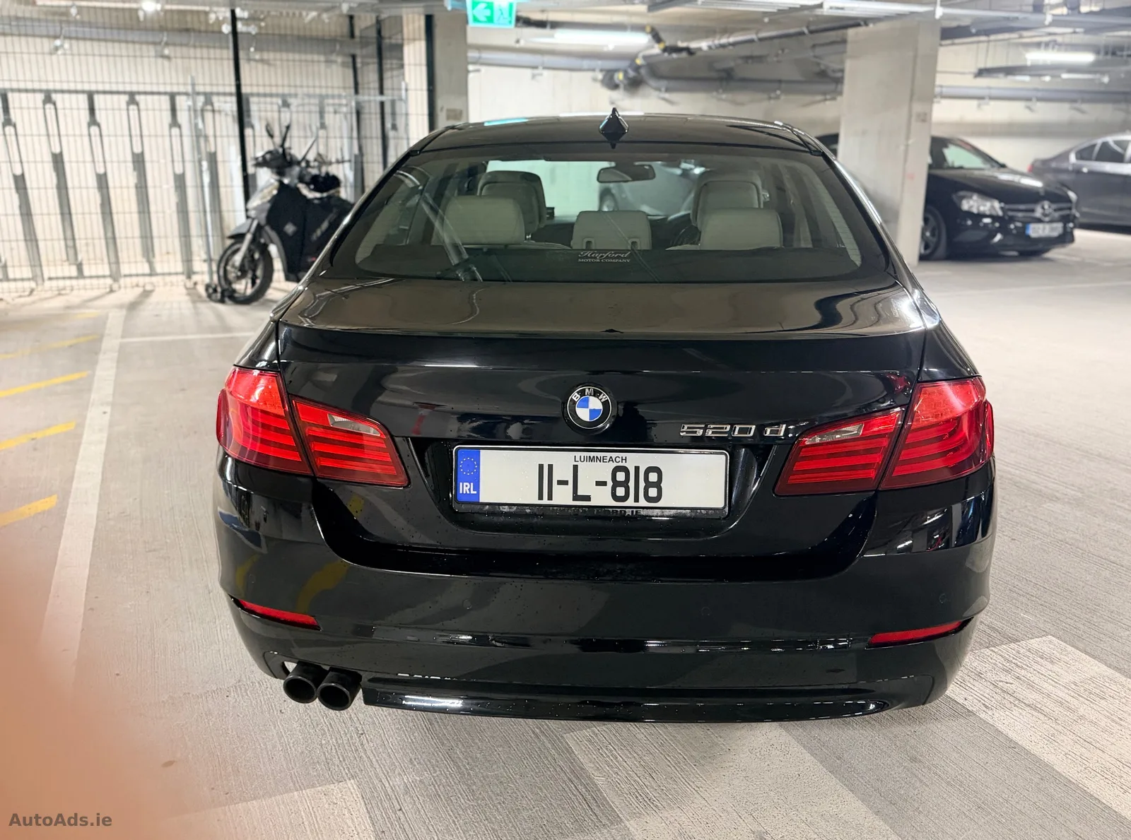 2011 BMW 5 Series – photo 4