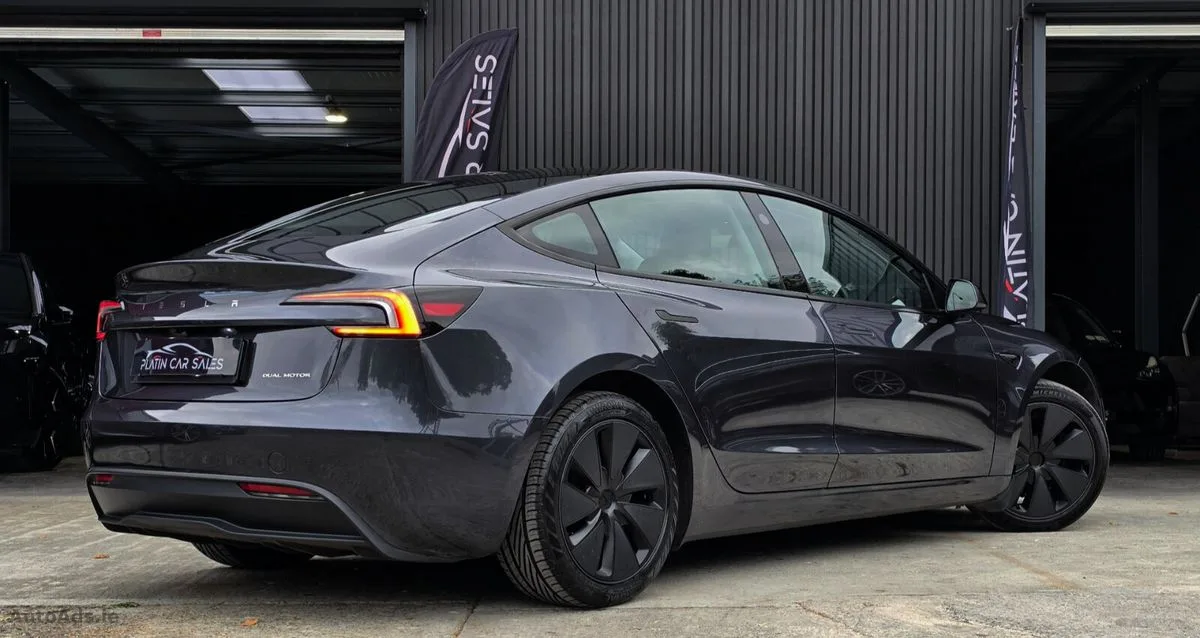 2024 Tesla Model 3 – photo 7