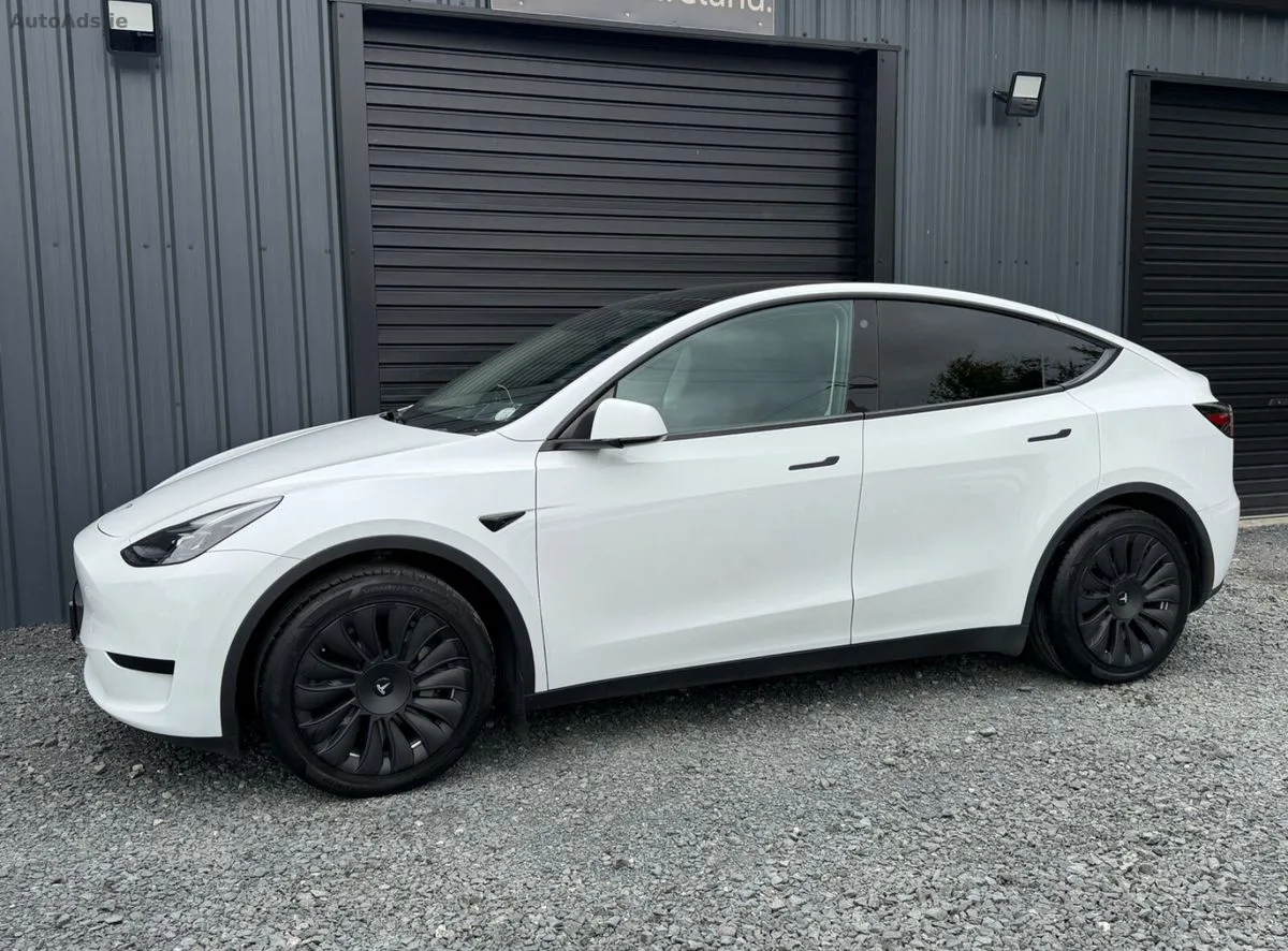 2022 Tesla Model Y – photo 8