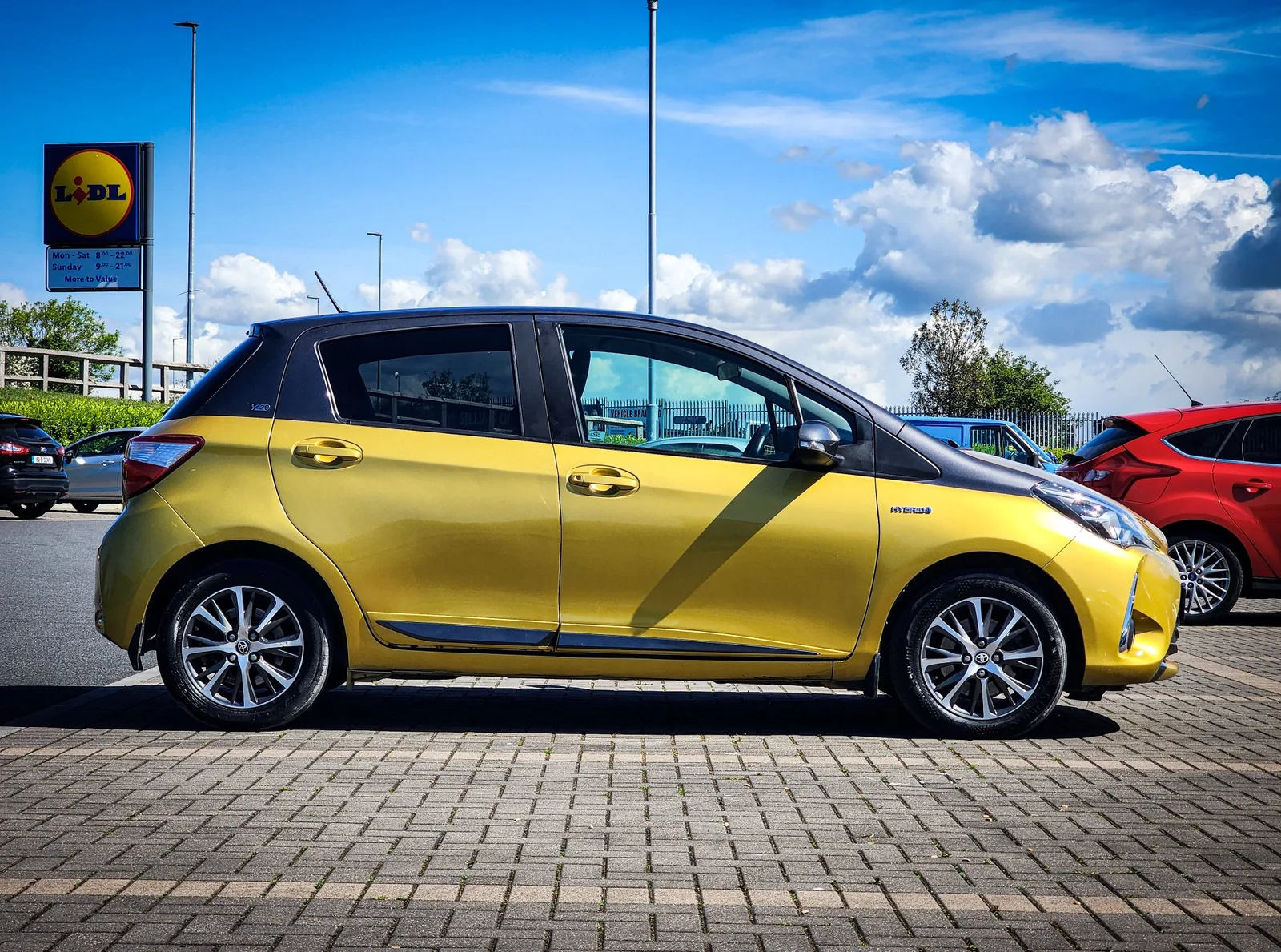 2019 Toyota Yaris – photo 2