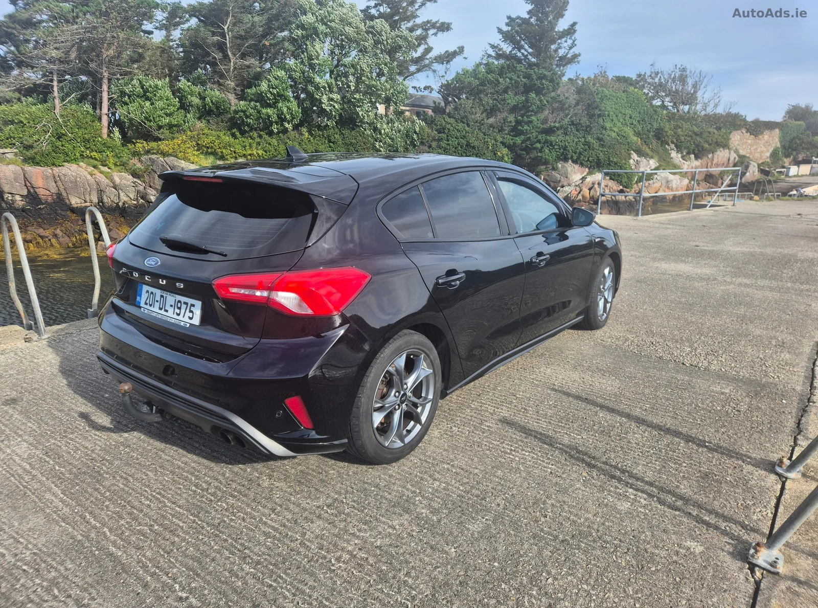2020 Ford Focus – photo 2