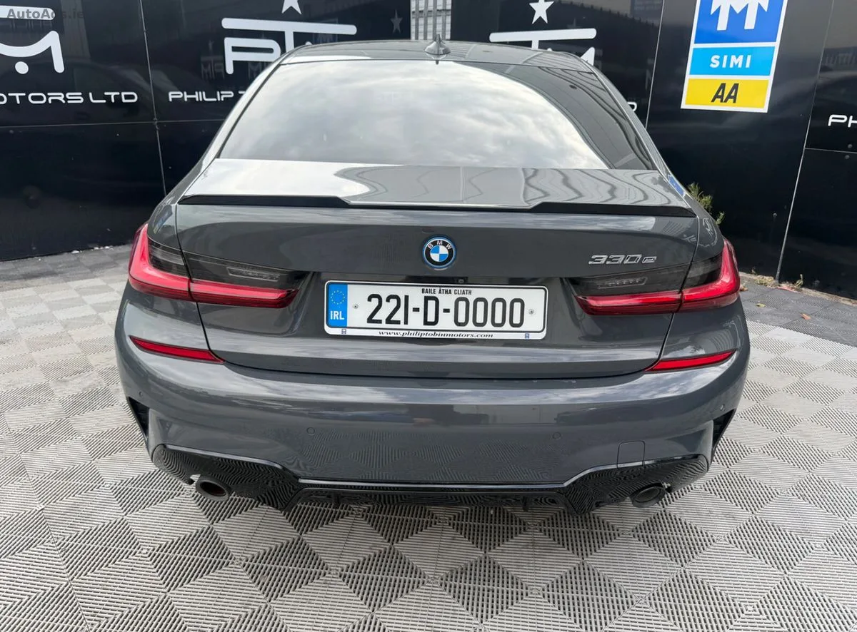 2022 BMW 3-Series – photo 9