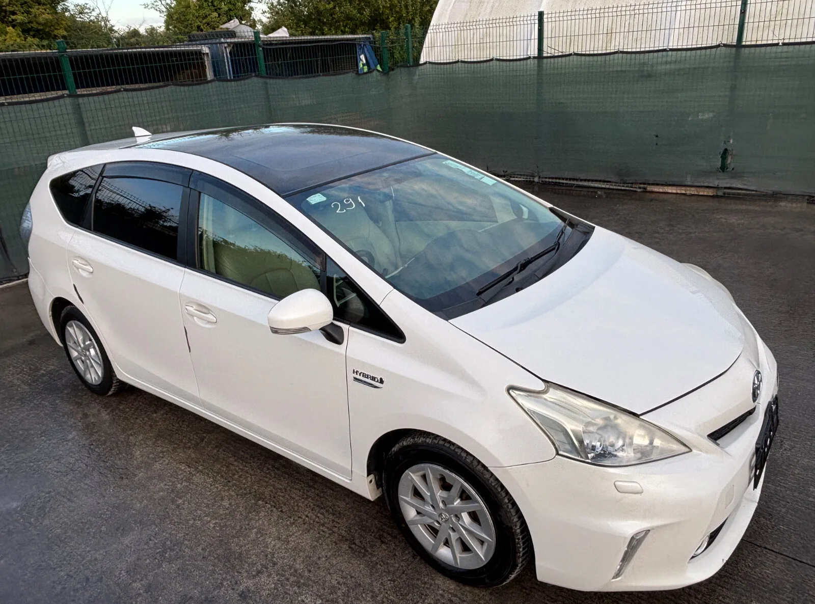 2013 Toyota Prius – photo 2