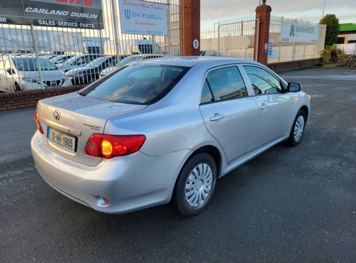 2010 Toyota Corolla – photo 3