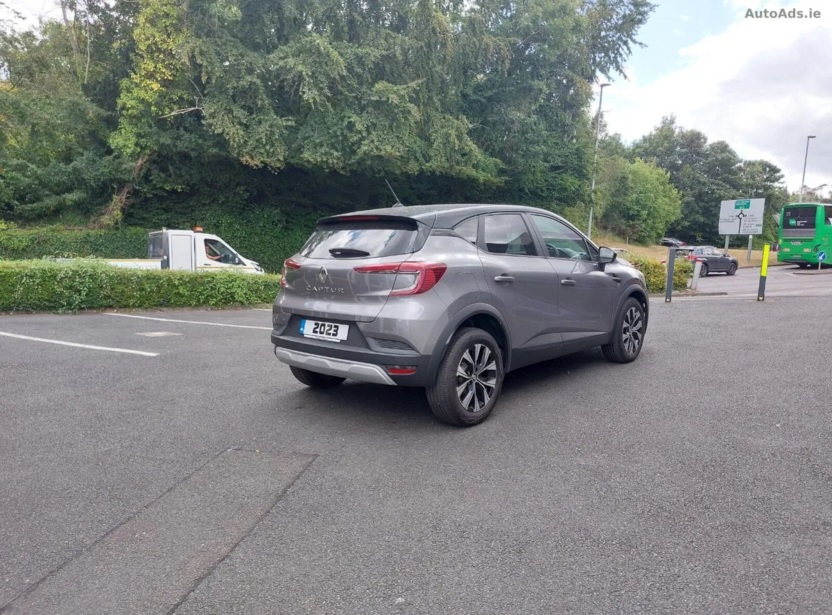 2023 Renault Captur – photo 7