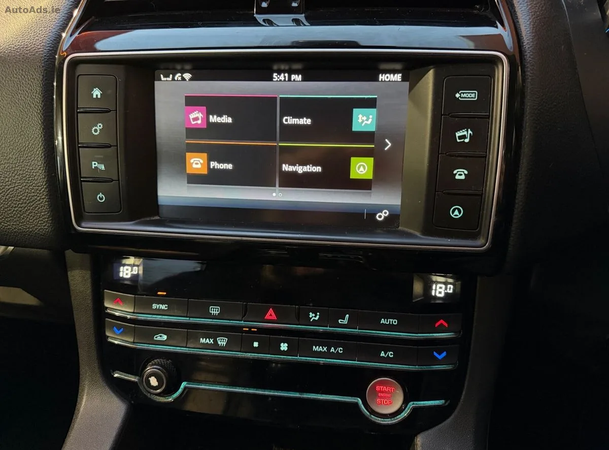 2016 Jaguar F-Pace – photo 10