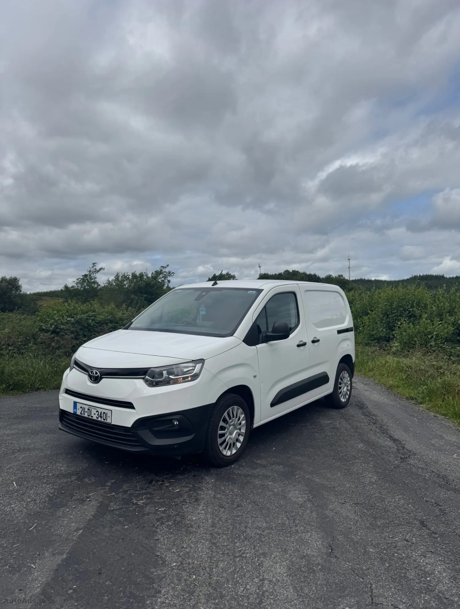 2021 Toyota Proace – photo 2