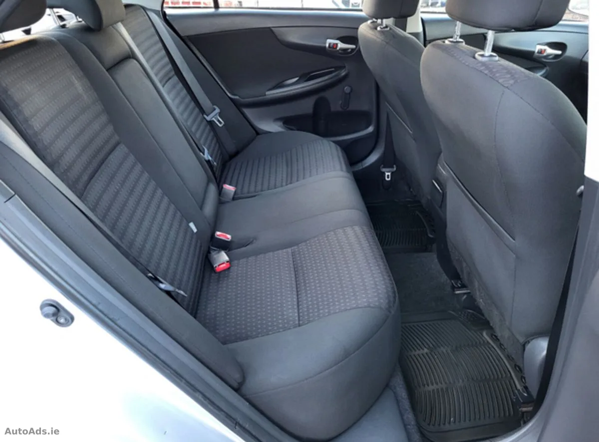 2010 Toyota Corolla – photo 14