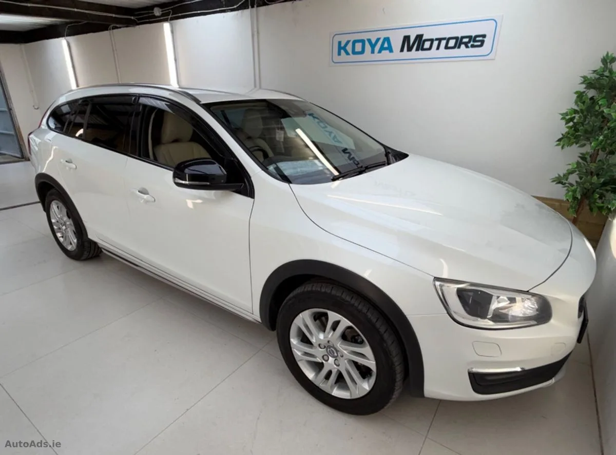 2017 Volvo V60 – photo 16