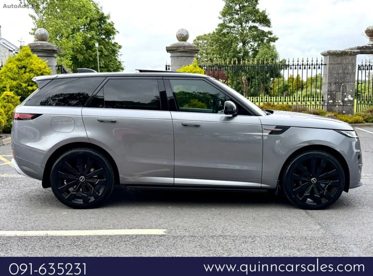 2023 Land Rover Range Rover Sport – photo 2